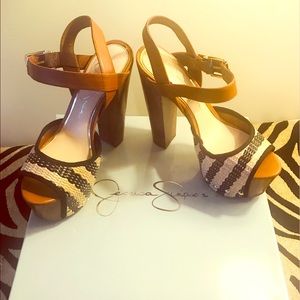 Jessica Simpson JS-DAELYN 7.5M